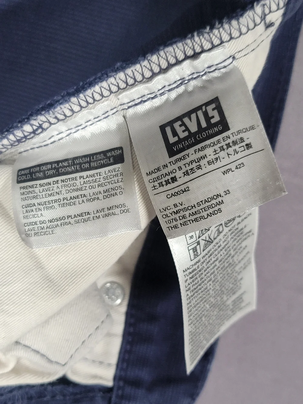 Vintage Levi's 519 Corduroy Pants Big E Navy Blue LVC Slim Straight 33x34